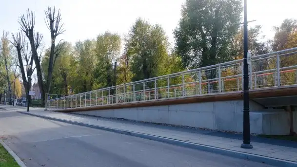 Zdjęcia: Po nowej kładce nad Kanałem Łuczańskim  - zdjęcie 7