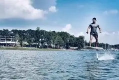 Zdjęcia: Deska eFoil na Mazurach - lewituj nad wodą w sezonie 2020 - zdjęcie 7