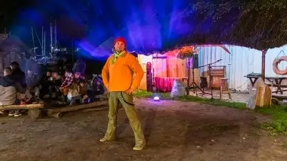 Zdjęcia: Rozmawiamy dłużej z właścicielami portu Tło dla Mew