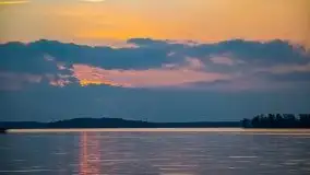 Marcowy zachód słońca nad jeziorem Dobskim - zdjęcie 23