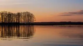 Jezioro Stręgiel skąpane w złocie zachodu słońca - zdjęcie 36