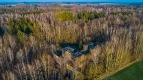 Śluza w Leśniewie w kolorach zachodzącego słońca - zdjęcie 1