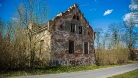 Wopławki - piękny pałac i zagadkowa kaplica - zdjęcie 2