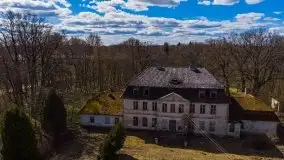 Pałac w Bęsi, na który rzucono klątwę - zdjęcie 18