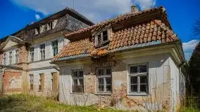 Pałac w Bęsi, na który rzucono klątwę - zdjęcie 25