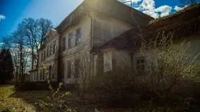 Pałac w Bęsi, na który rzucono klątwę - zdjęcie 46