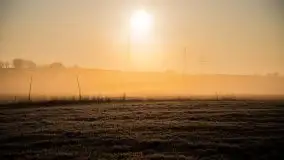 Wschód słońca w Giżycku, ul. Obwodowa - zdjęcie 3