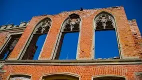 Zdjęcia: Pałac w Prośnie – monumentalna, romantyczna i tajemnicza ruina - zdjęcie 4