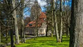 Jeden z piękniejszych pałaców na Mazurach - Łężany - zdjęcie 2