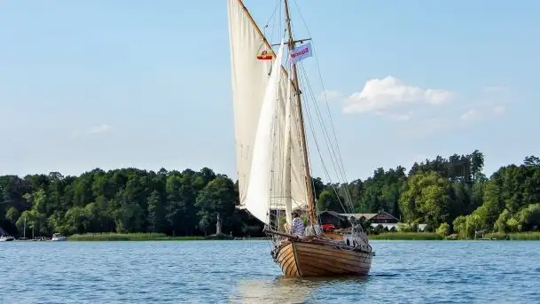 Zdjęcia: Poradnik - motorowodne Mazury - jezioro Bełdany - zdjęcie 6