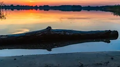 Zachód słońca nad jeziorem Tajty, wrzesień 2020 r.