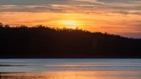 Zachód Słońca nad jeziorem Dobskim, listopad 2020 - zdjęcie 23