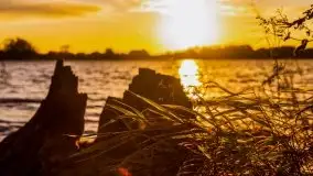 Zachód słońca i resztki jesieni nad jeziorem Ołów - zdjęcie 24