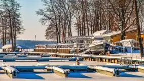 Stanica Wodna Stranda w zimowej scenerii - zdjęcie 30