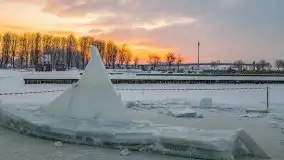 Wschód słońca w Giżycku w zimowej oprawie, 02.2021 - zdjęcie 7