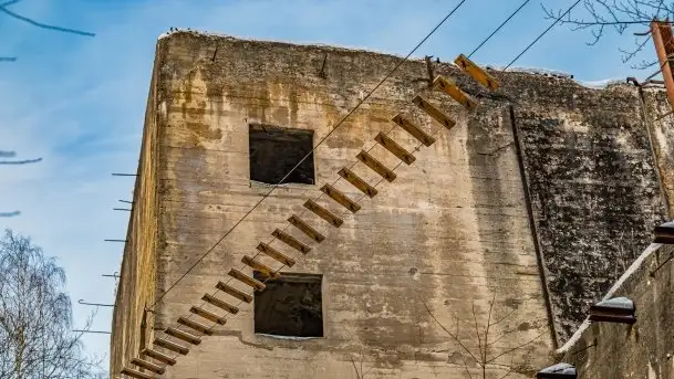 Śluza w Leśniewie Górnym w zimowej szacie, luty 2021 - zdjęcie 3