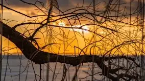 Efekt halo - zachód słońca nad jeziorem Dargin - zdjęcie 21