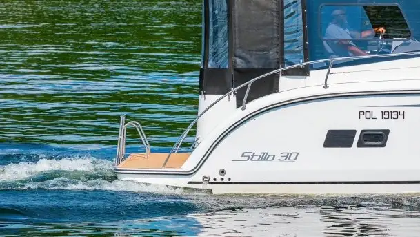 Zdjęcia: Made in Mazury - poznaj jacht motorowy Stillo 30 - zdjęcie 7