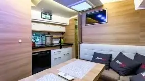 Zdjęcia: Made in Mazury - poznaj jacht motorowy Stillo 30 - zdjęcie 15