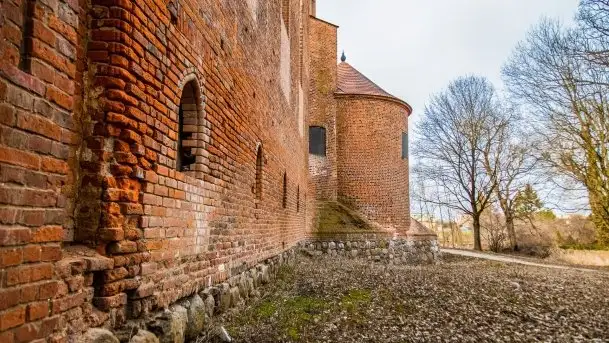 Zamek prokuratorów krzyżackich w Barcianach - zdjęcie 11