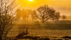 Majowy wschód słońca nad jeziorem Wojnowo - zdjęcie 25