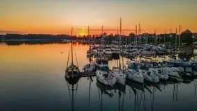 Wschód słońca nad jeziorem Bocznym, port Tło Dla Mew - zdjęcie 4