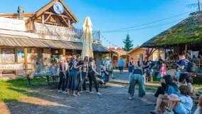 Przedstawienie teatralne "Garby" w porcie Tło Dla Mew - zdjęcie 36