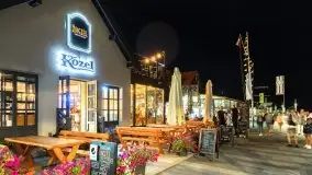 Nocne Mikołajki, Wioska Żeglarska i część promenady - zdjęcie 15