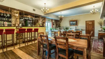 Restauracja Mazurska Chata - zdjęcie 1
