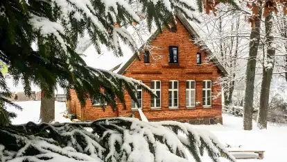 Stara Szkoła Nad Jeziorem - zdjęcie 9