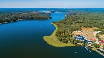 Pokoje portowe Korektywa nad jeziorem Bełdany - zdjęcie 1