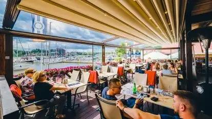 Tawerna Pod Złamanym Pagajem - zdjęcie 9