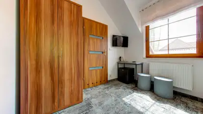 Pensjonat Pod Dębem - zdjęcie 12