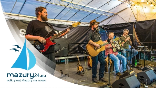 Grają na Mazurach - Formacja