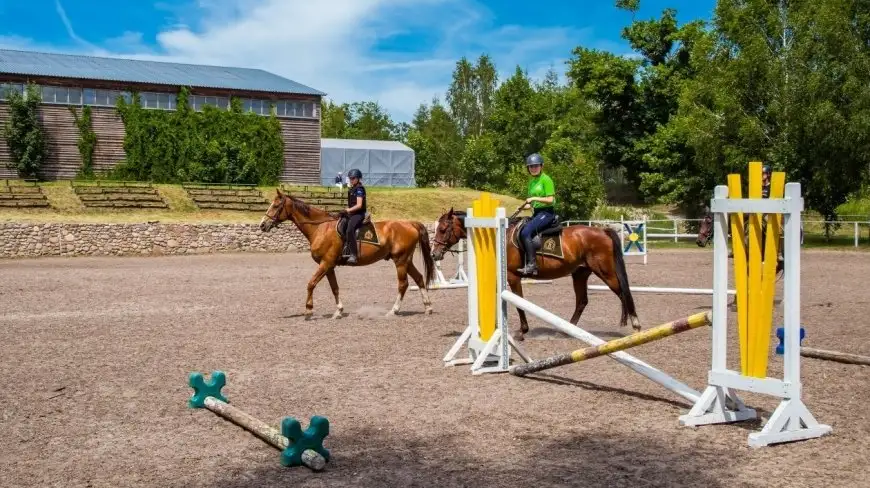 Stadnina Koni Kierzbuń