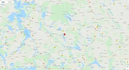 Działka z linią brzegową dużego jeziora na Mazurach - zdjęcie 11