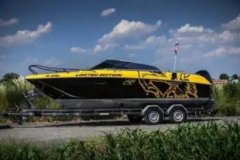 Sprzedam zamienię na yacht żaglowy - zdjęcie 1