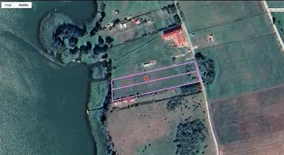 Działka z linią brzegową dużego jeziora na Mazurach - zdjęcie 14