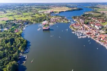 Sprzedam działkę budowlaną w samych Mikołajkach  - zdjęcie 1