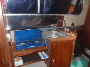 Jacht motorowy FREEMAN  gotowy do pływania - zdjęcie 4