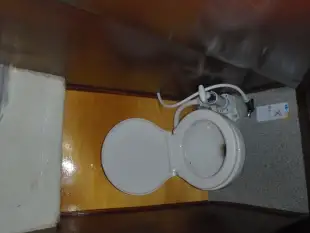 Jacht motorowy FREEMAN  gotowy do pływania - zdjęcie 3