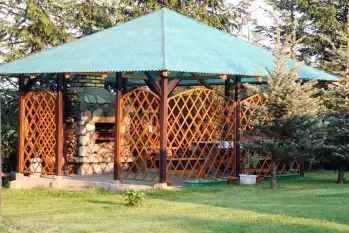 Sprzedam działkę siedliskową na Mazurach z bezpośrednim dostępem do jeziora o pow. 9689 m kw. - zdjęcie 5