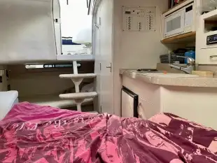 Łódz motorowa kabinowa Larson 270 Cabrio - zdjęcie 10