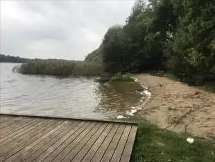 Atrakcyjna działka nad jeziorem! - zdjęcie 1