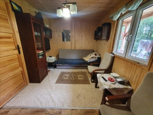 Urokliwa działka na Mazurach z domkiem letniskowym - zdjęcie 6