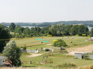 Działka z linią brzegową dużego jeziora na Mazurach - zdjęcie 7