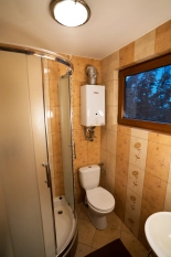 Domek nad jeziorem- łódka, bania, wyposażenie- wszystko w cenie - zdjęcie 9