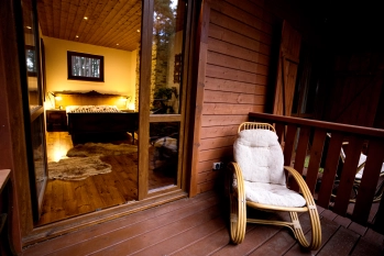 Domek nad jeziorem- łódka, bania, wyposażenie- wszystko w cenie - zdjęcie 7