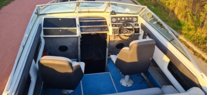 Lodz kabinowa Four Winns 205 CMC Cobra-mustang 5.0 V8 z przyczepa - zdjęcie 4