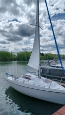 JACHT SPARK 5,5m +silnik+aku+przyczepa - zdjęcie 9